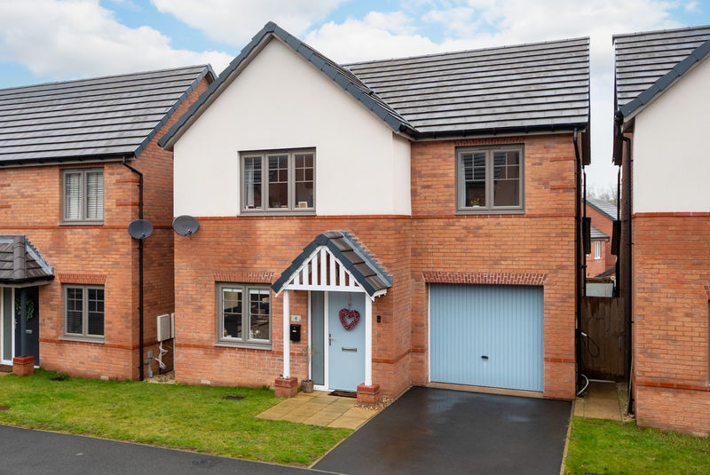 Henderson Close Clay Cross